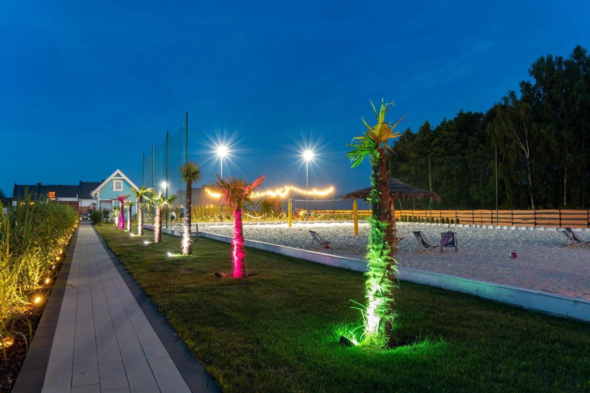 Domki Piaskowa11 Palm Resort & Wellness Leba Exterior photo